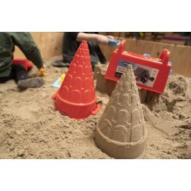 Superio Sandcastle Building Kit Snow Brick Maker Snow Sand Beach Toys for Kids and Adults Igloo Snow Block Form for Snow Forts or Sandbox Play Sand Toys Summer Outdoor Fun Beach Essentials