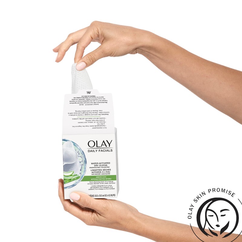 OLAY Daily Gentle Clean 5-in-1 Water Activated Cloths, 33 Ea