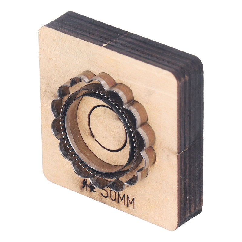 Leather Cutting Dies Sunflower Shaped 7.5x7.5x2.3cm Size 50mm Diameter Precise