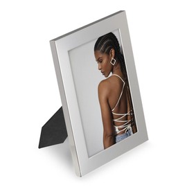 Hama Picture Frame 10 x 15 cm Wide Photo Frame, Portrait Frame, Portrait Format, Landscape Format, for Hanging, Standing, Velvet Backing, Glass Pane, Picture Size 10 x 15 cm, Silver