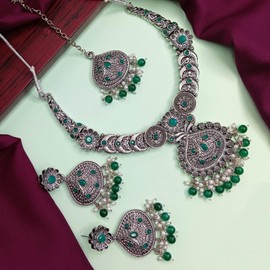 Efulgenz Indian Oxidized Jewelry for Navratri Choker Necklace and Earrings with Maangtikka Indian Oxidized Jewelry Set for Women Antique Bohemian Faux Pearl Crystal Stone Peacock Necklace Earrings Set