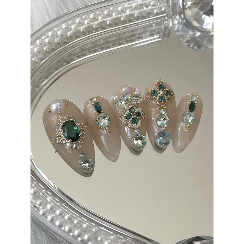 Blanca handmade nail tips - Long point (stiletto) / 블랑카