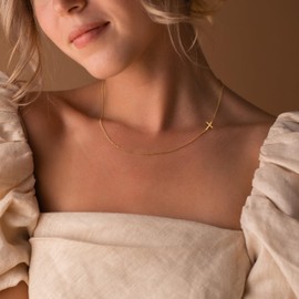 Cross Necklace for Women,Double Cross Necklace Gold Plated Cross Necklaces for Women Trendy Dainty 14K Gold Cross Pendant Necklace Simple Cute Choker Necklace Gold Charm Necklace for Women Jewelry,