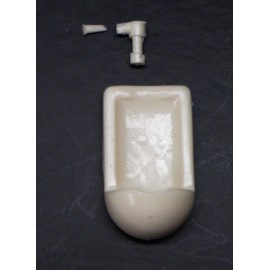 Three Inches Under 1:25 G scale model resin urinal bathroom 1/25