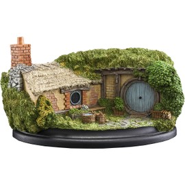 Weta Workshop Lord of The Rings - Hobbit Hole Status (35 BAGSHOT Row - Grey Door)