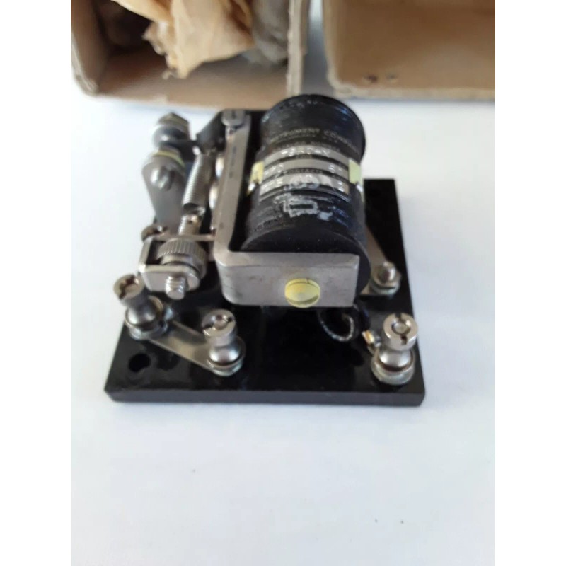 H-B Instrument Vtg NEW H-B INSTRUMENT RELAYS 110 VAC 2