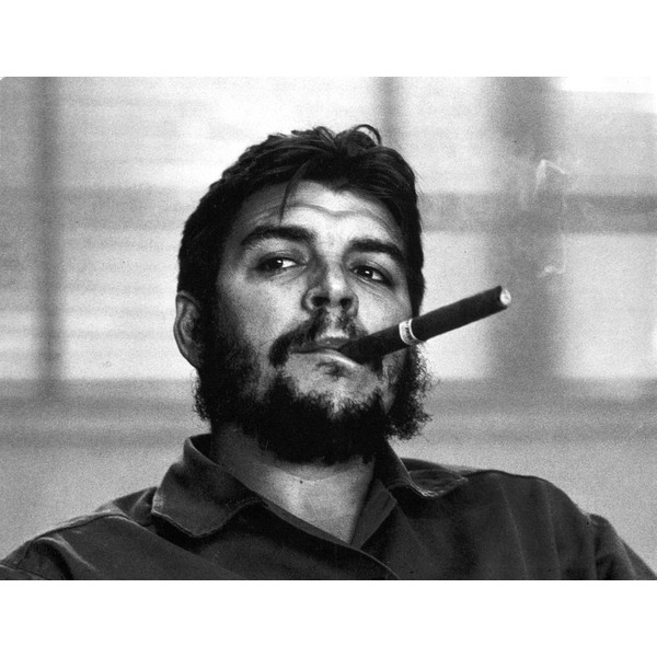 Che Guevara smoking a cigar Photo Print (30 x 24)