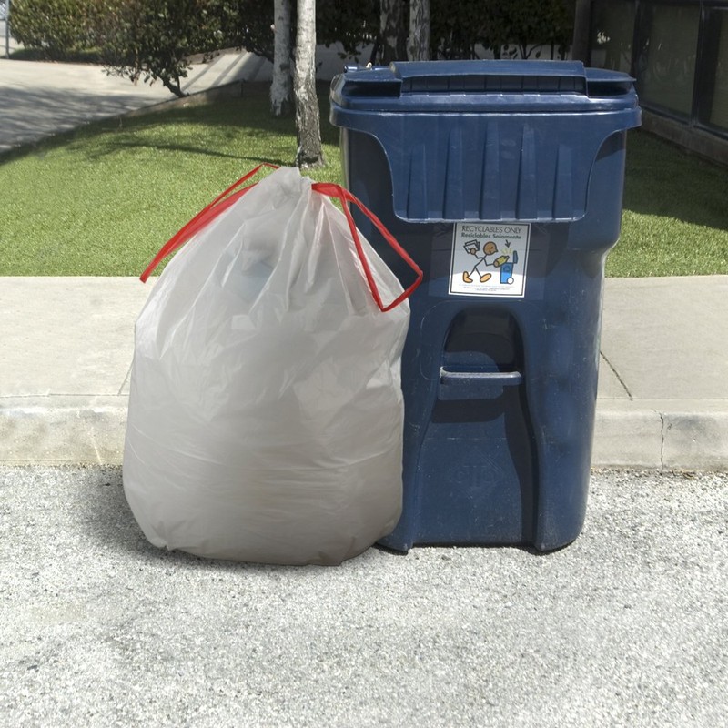 Doryh 30 Gallon Drawstring Trash bags, White, 65 Counts