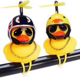 wonuu Adornos de goma para coche, 2 piezas de pato amarillo, decoración de tablero de coche, bocinas de bicicleta con casco de hélice