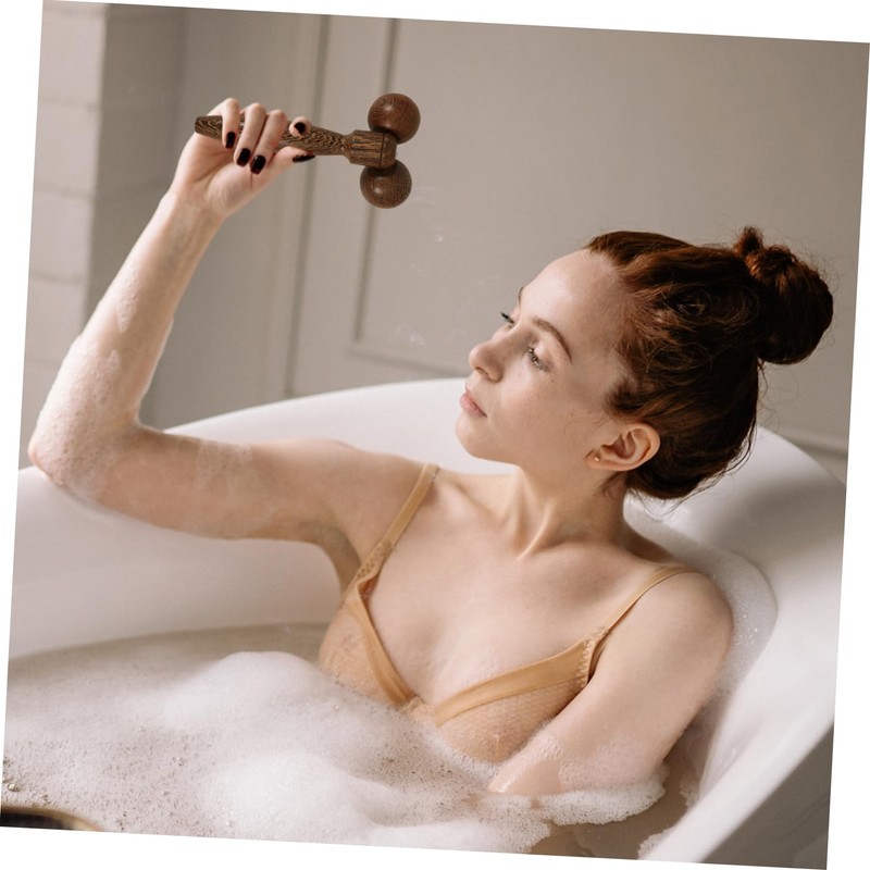 Outanaya 1pcs Face Massage Roller Wooden Face Massager for Lifting
