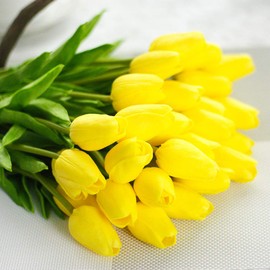 JOEJISN 30pcs Artificial Tulips Flowers Real Touch Yellow Tulips Fake Holland PU Tulip Bouquet Latex Flowers for Wedding Party Office Home Kitchen Decoration (Yellow)