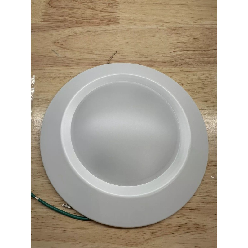 Trans Globe Dimmable 11 Watts 7.5 120v LED Disk Light