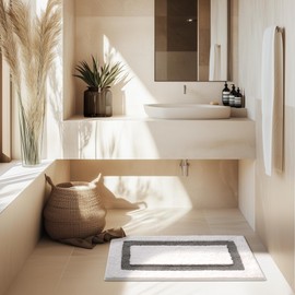 GRANNY SAYS Non-Slip, Washable Bathroom Rug, Absorbent Bath Mat for Floor, Tub, and Shower 17¼ x 30, Grey