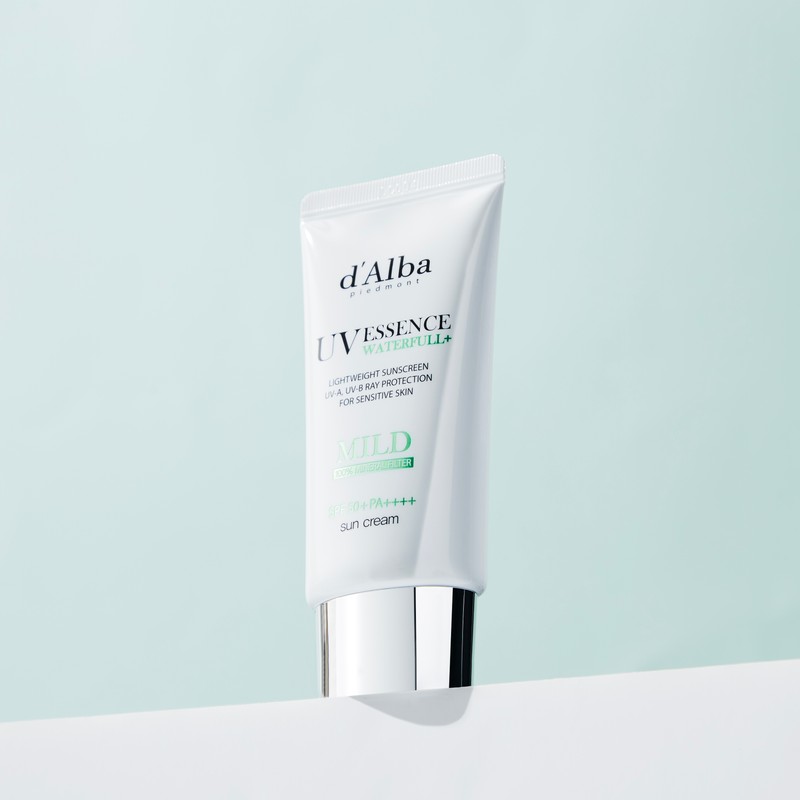 Dalba Waterful Mild Sunscreen SPF50+ PA++++