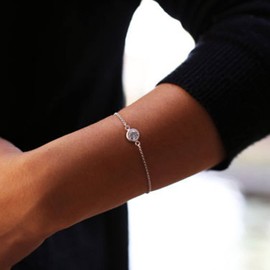 Aneneiceera Boho Crystals Bracelet Silver Rhinestone Chain Bracelet CZ Bracelet Everyday Bracelet Minimalist Hand Chain Jewellery for Women and Girls Bridesmaid Gifts (Silver)