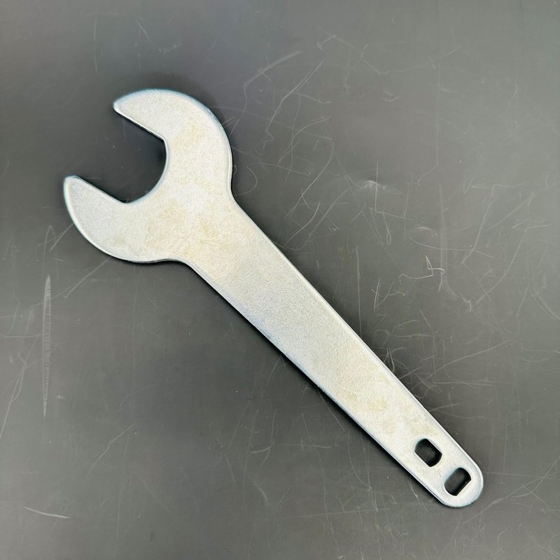 Sandhill Tools Metal Oxygen 8 Inch Cylinder Wrench, Fits CGA-540
