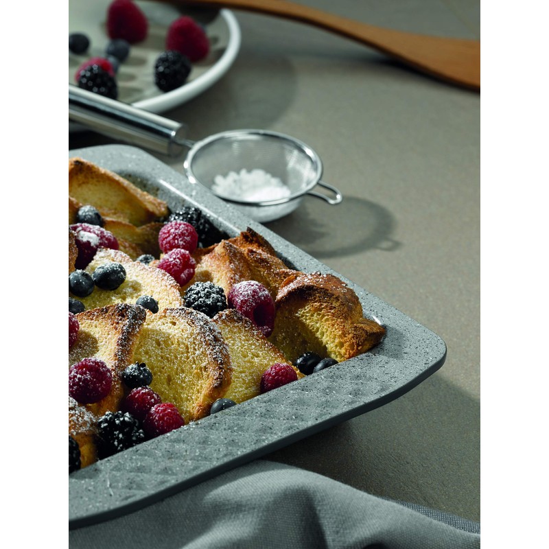 kela Casserole Dish Lea 29,5x25,5x6,5cm in Metal Grey, Multi-Ply 29.5