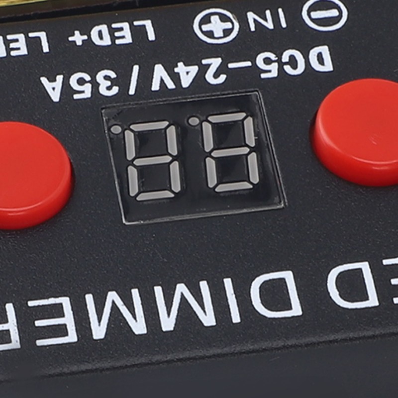 LED Light Strip Dimmer DC 5‑24V 35A PWM Dimming Controller