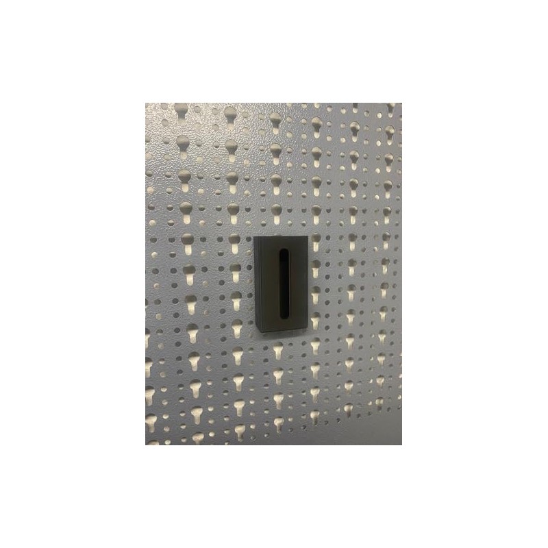 Generic Ruler and Pins Holder for Küpper Perforated Wall and