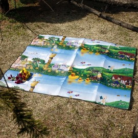 Portable Outdoor Picnic Mat - Perfect for Camping & Park Outings (170x180cm)