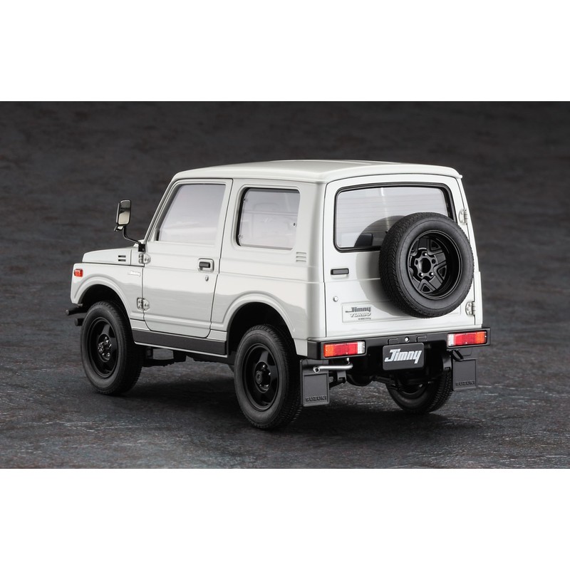 Hasegawa 1/24 Suzuki Jimny with Ram Guard Plastic Model Kit