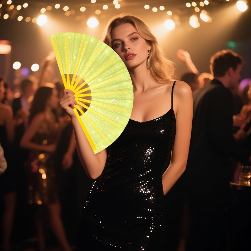 Decorative Folding Fan (1, Gold)