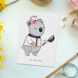 Mr. & Mrs. Panda Postkarte Beiköchin Herz - Geschenk, Grußkarte, Restaurant, Geschenkkarte, Küchenhilfe, Jubiläum, Einladungskarte, Spülhilfe,