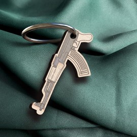 Ak 47 Schlüsselanhänger handgemacht aus Holz, Glücksbringer, aus Shooter Games, Counter, Gewehr, Kalaschnikov, Geschenk für Gamer