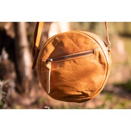 Gusti Umhängetasche Leder - Tanja Damen Handtasche Schultertasche kleine Tasche Stadttasche Ledertasche Vintage Leder Braun