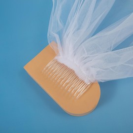 Bride To Be Veil,Bachelorette Party Veil for Brides,Bridal Veil Wedding Veil White Short Veils with Comb for Wedding,Engagement,Bridal Shower,Bachelorette Party Supplies Accessories,Bride To Be Gifts