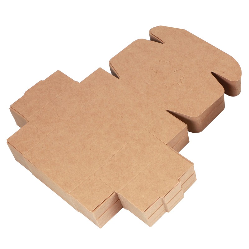 50Pcs Maple Leaf Pattern Kraft Paper Packing Box Small Gift