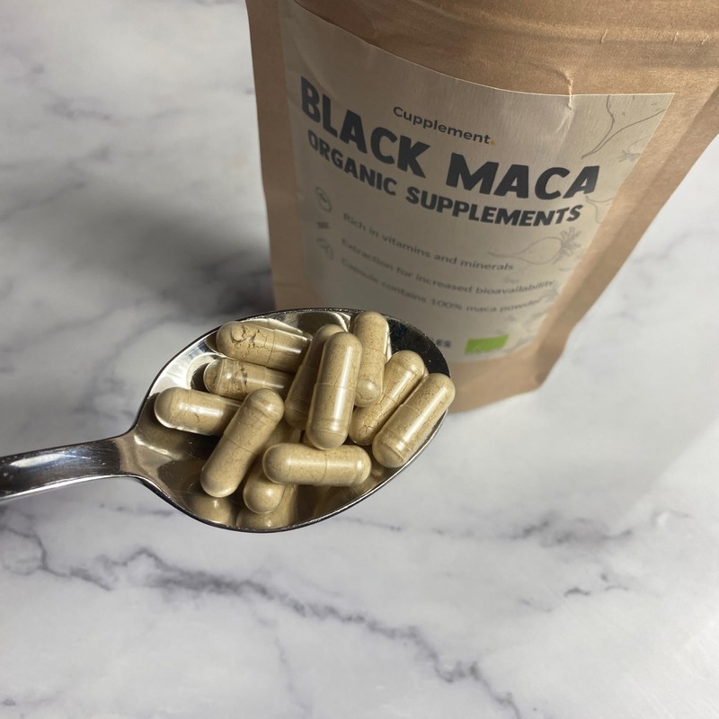 Cupplement - 4 Beutel Black Maca - Kostenlose Pillendose -