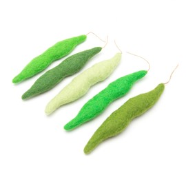 Glaciart One Green Beans Cat Toy – 5 Pcs | Soft Fuzzy Enrichment 100% Natural Wool Toy - Interactive Catnip Play Cat Toy Set - Safe for Pets, Non-AZO Colored Dyes