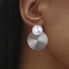 Inateannal Boho Texture Disc Dangle Earrings Large Round Pearl Stud Earrings Silver Disc Coin Earrings Handmade Disc Drop Earrings Geometric Statement Round Circle Earrings