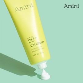 Amini 아미니 데일리 저자극 수분 콜라겐 선크림 50ml(SPF50+)2개 Amini Daily Low-Stimulation Moisturizing Collagen Sunscreen 50ml (SPF50+) 2pcs