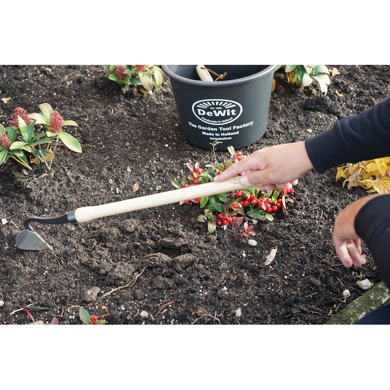 Tierra Garden DeWit Hand-Plow for Veggie Gardening
