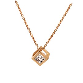 TOVINANNA Fashionable Crystal Zircon Cube Pendant Necklace Dazzling Jewelry for Ladies for Occasions