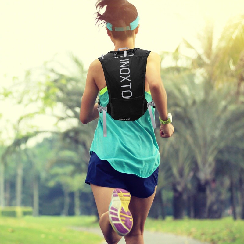 INOXTO Running Hydration Vest Backpack,Lightweight Insulated Pack with 1.5L Water