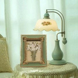 WINPLUS+ Vintage Picture frame 2.5x3.5, Luxury Antique Green Photo Frame With Golden Embossed Flower Furnishing, Retro Style Decor, Wall and Tabletop Display, Art Gallery (2.5x3.5-Green)