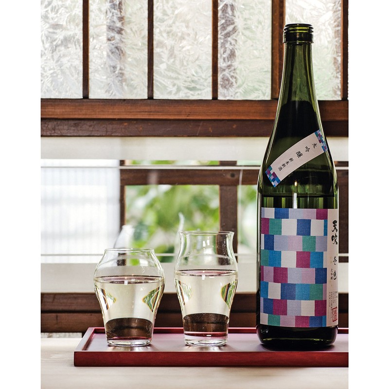 Hirota Glass INT-2 Ultimate Sake Glass, Flower (Daiginjo), 3.4 fl