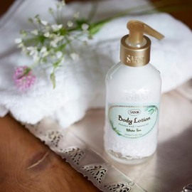 SABON Body Lotion, White Tea, 6.8 fl oz (200 ml)