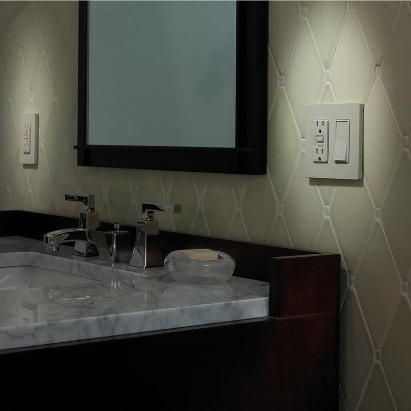 Lutron Claro Light Switch Cover Plate, 2 Gang Wallplate, for
