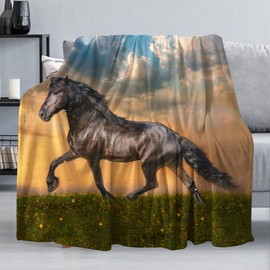 Strong Horse Throw Blanket for Couch, Super Soft Fuzzy Throws Warm Comfortable Plush Fleece Blanket, Fashion Decorative Flannel Fleece Blanket for All Season(60 x 80 in, Strong Horse)