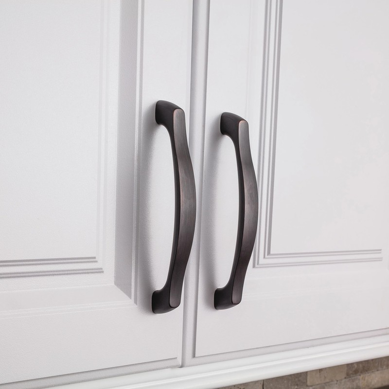 Aiden 4-1/16" Overall Length Cabinet pull 993-3SN