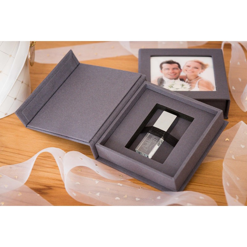 USB Box for 1 USB Flash Drive with Picture Window.