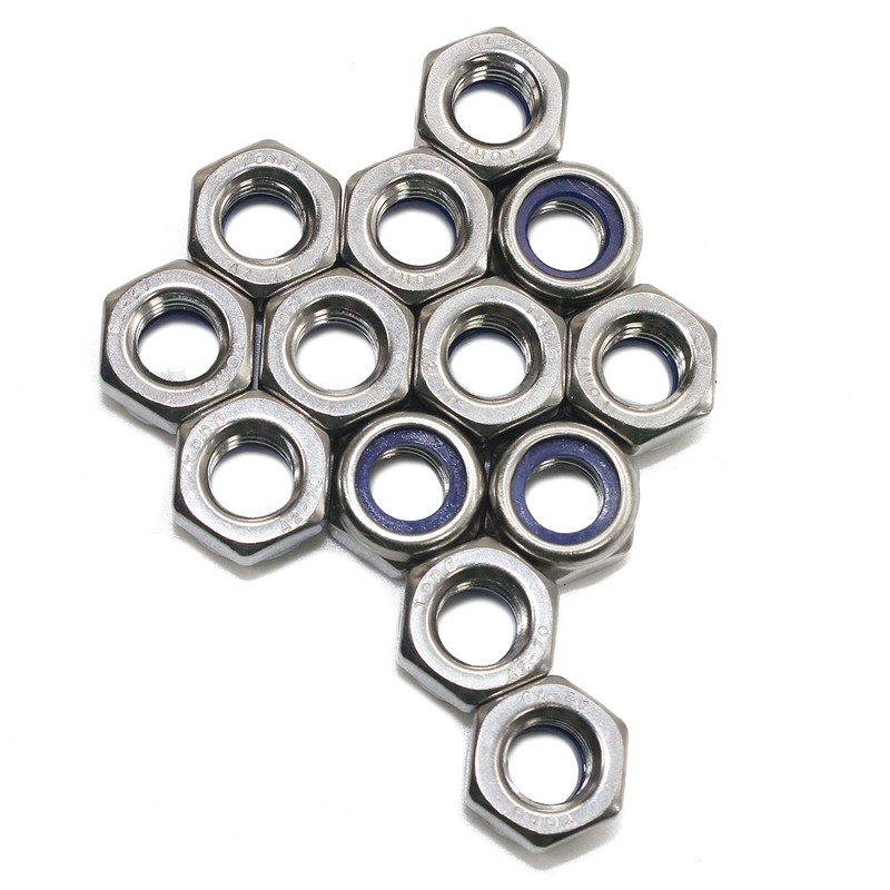 Pack of 100 M4 DIN 985 Self-Locking Nuts with Polyamide