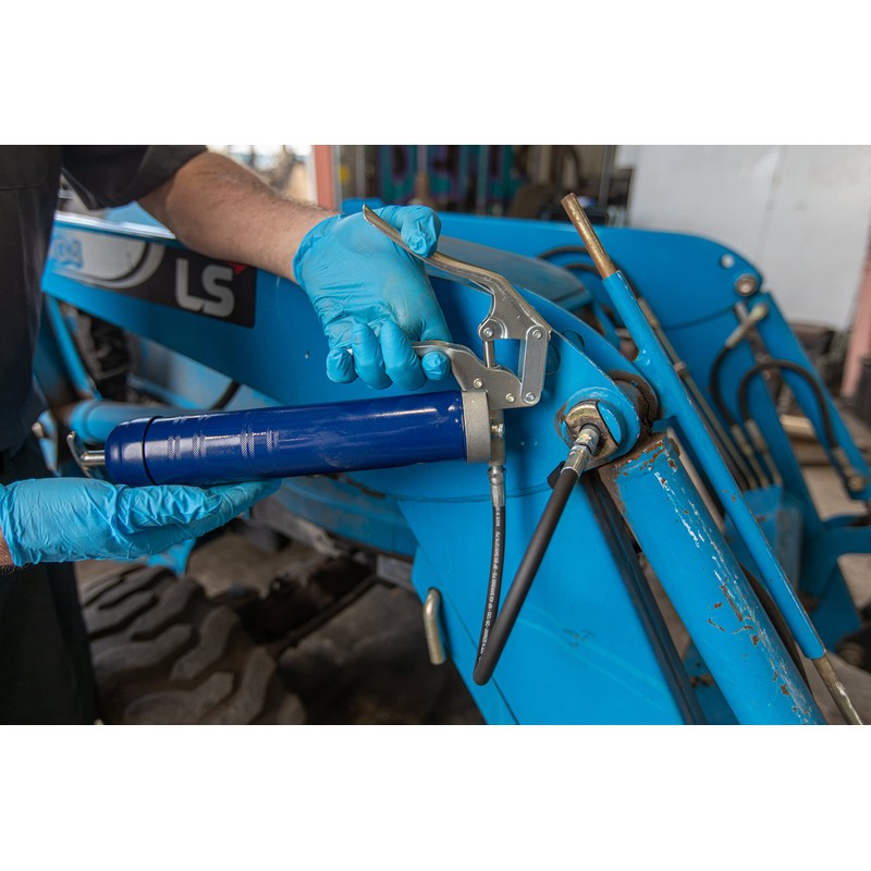 Lincoln 1133 Pistol Grip Grease Gun with 18" Whip Flex