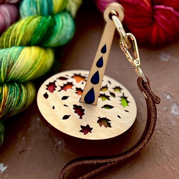 Lemonwood Large Yarn Minder Autumn Tour