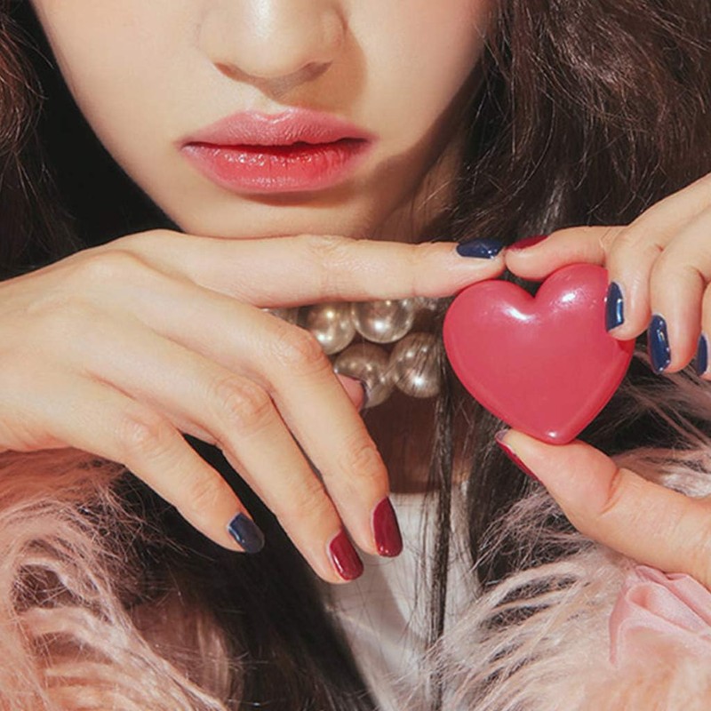 WLngtv 1Pc Pink Heart-Shaped Eyeshadow Makeup Box With Lip Stick