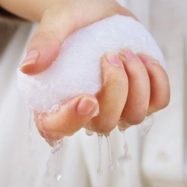 &NE NHN-165 Konjac Face Wash Sponge, Glossy Ball, Pack of 2, White, Diameter 3.5 x Height 4.2 inches (8.8 x 10.8 cm)